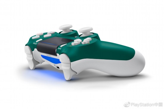 PS4“高山绿”配色手柄即将内地发售 售价420元